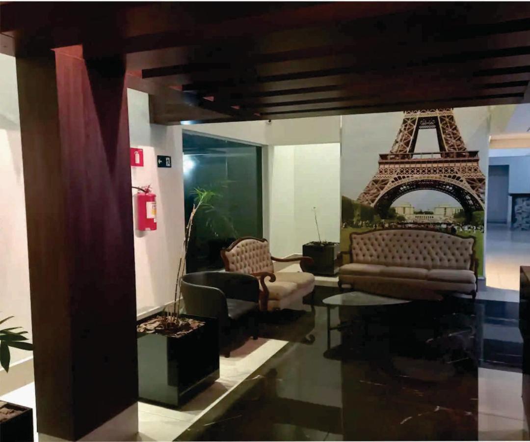 Apto 201 Com Varanda, Self Check-In, Ar, Tv E 14Km Aeroporto Lagoa Santa  Luaran gambar